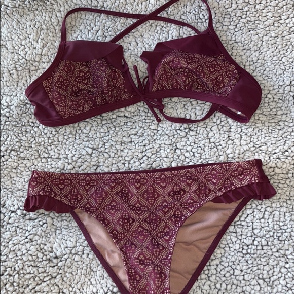 Bikini Set - Picture 3 of 5